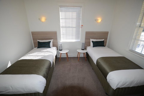 Quality Inn Ashby House Tamworth - Whitsundays Accommodation 31