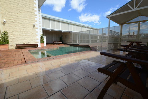 Quality Inn Ashby House Tamworth - Whitsundays Accommodation 24