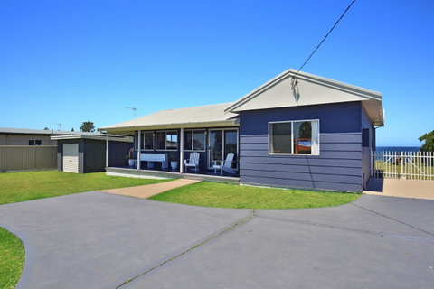 Glory @ Culburra - Absolute Beachfront - Pet & Family Friendly - Whitsundays Accommodation 17