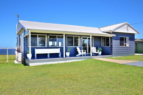 Glory @ Culburra - Absolute Beachfront - Pet & Family Friendly - Whitsundays Accommodation 18