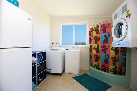 Glory @ Culburra - Absolute Beachfront - Pet & Family Friendly - Whitsundays Accommodation 11