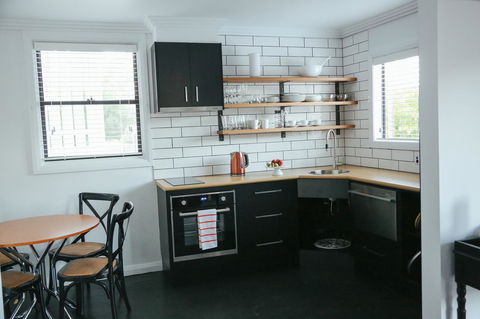 99 Hill Street Apartments - Whitsundays Accommodation 22