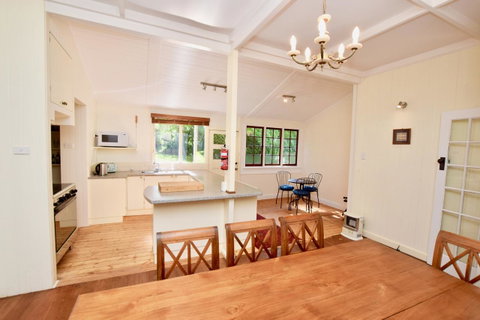 Dangal Gardens - Whitsundays Accommodation 13