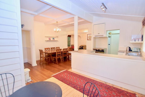 Dangal Gardens - Whitsundays Accommodation 14