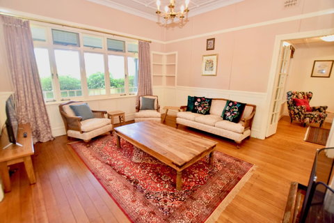 Dangal Gardens - Whitsundays Accommodation 6