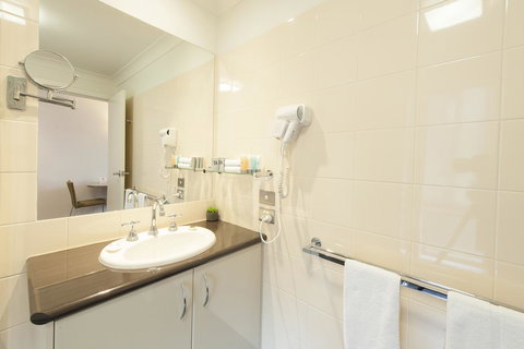 Wagga RSL Club Motel - Whitsundays Accommodation 2