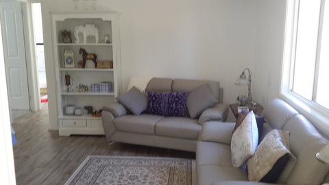 The Best Exotic Magnolia Cottage - Whitsundays Accommodation 31