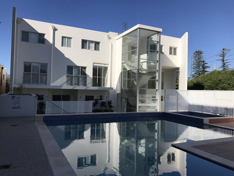 Belle Vue- Penthouse At Black Beach - Whitsundays Accommodation 19