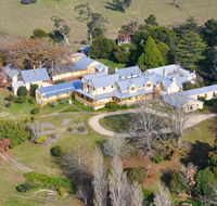Hillview Heritage Hotel - Whitsundays Accommodation