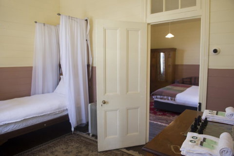 Hillview Heritage Hotel - Whitsundays Accommodation 44