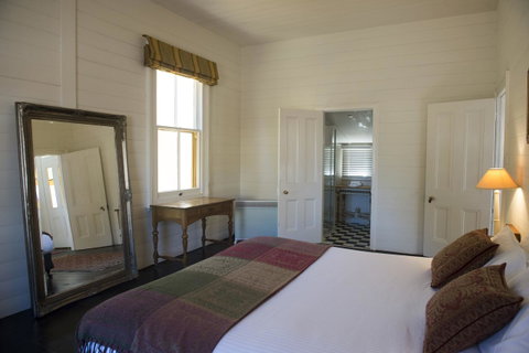 Hillview Heritage Hotel - Whitsundays Accommodation 21