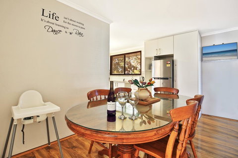 Sandy Toes Beach House Jervis Bay - 2min To Beach - Whitsundays Accommodation 11