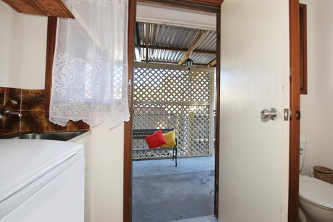 Sandy Toes Beach House Jervis Bay - 2min To Beach - Whitsundays Accommodation 21
