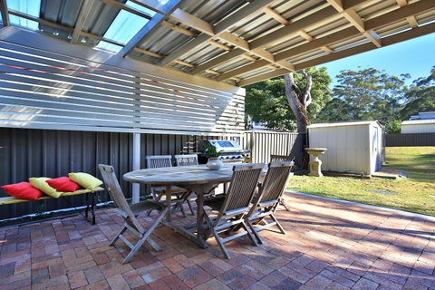 Sandy Toes Beach House Jervis Bay - 2min To Beach - Whitsundays Accommodation 3