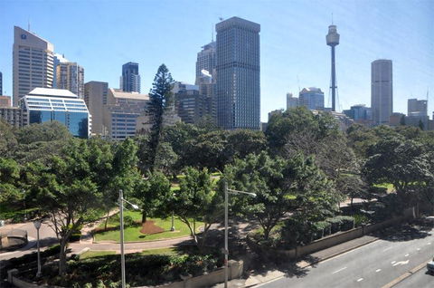 Accommodation Sydney - Hyde Park Plaza 38 College St Sydney - Whitsundays Accommodation 24