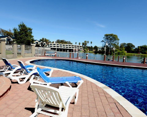 Yarrawonga Waterfront Apartments - Whitsundays Accommodation 10