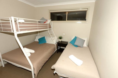 Yarrawonga Waterfront Apartments - Whitsundays Accommodation 9