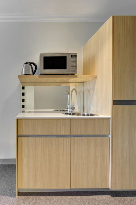 Ibis Styles Sydney Central - Whitsundays Accommodation 18