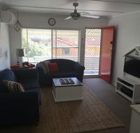 Tomaree Lodge - Whitsundays Accommodation