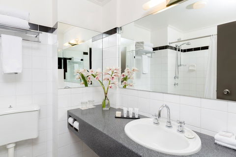 Rydges North Sydney - Whitsundays Accommodation 12