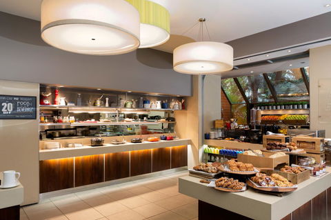 Rydges North Sydney - Whitsundays Accommodation 14