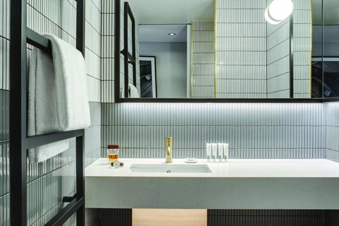 Vibe Hotel Sydney Darling Harbour - Whitsundays Accommodation 3