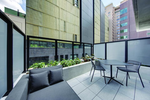 Vibe Hotel Sydney Darling Harbour - Whitsundays Accommodation 14