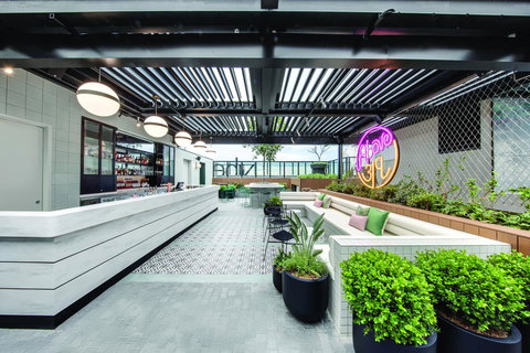 Vibe Hotel Sydney Darling Harbour - Whitsundays Accommodation 9