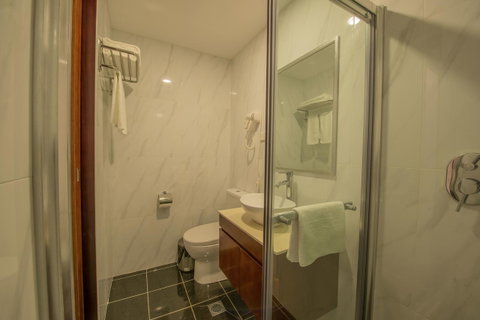 Megaboom City Hotel - Whitsundays Accommodation 19