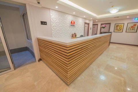 Megaboom City Hotel - Whitsundays Accommodation 30