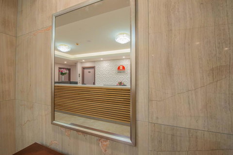 Megaboom City Hotel - Whitsundays Accommodation 10