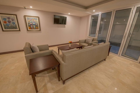 Megaboom City Hotel - Whitsundays Accommodation 35