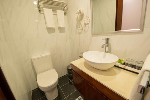 Megaboom City Hotel - Whitsundays Accommodation 14