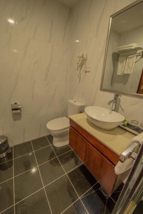 Megaboom City Hotel - Whitsundays Accommodation 8