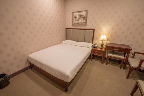 Megaboom City Hotel - Whitsundays Accommodation 9