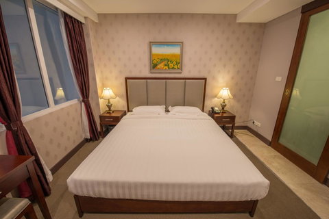 Megaboom City Hotel - Whitsundays Accommodation 3