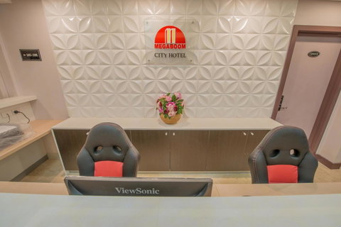 Megaboom City Hotel - Whitsundays Accommodation 16