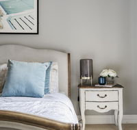 The Spa Cottage with HotTub Netflix  Stan - Whitsundays Accommodation