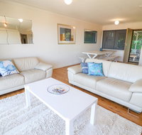 Coastal Horizons Beach House - Whitsundays Accommodation