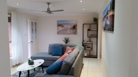 Twin Palms Holiday House At Lighthouse - Whitsundays Accommodation 5