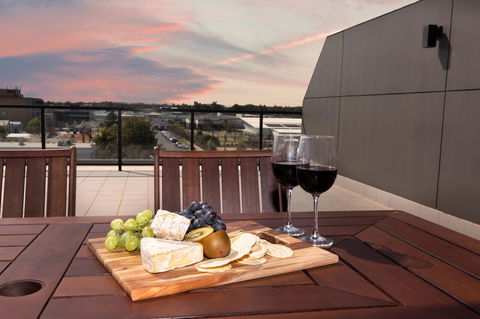 The Penthouse - Whitsundays Accommodation 32