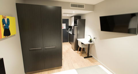 Studio 8 Residences - Adults Only - Whitsundays Accommodation 12