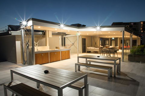 Studio 8 Residences - Adults Only - Whitsundays Accommodation 9
