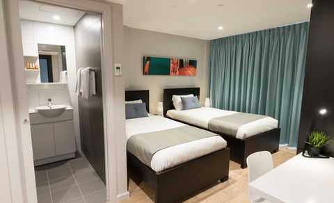 Studio 8 Residences - Adults Only - Whitsundays Accommodation 2
