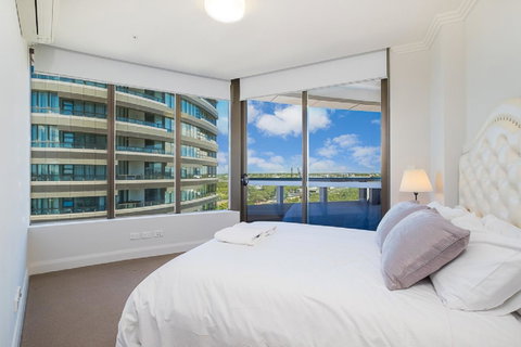 Australian Tower Stay - Whitsundays Accommodation 5