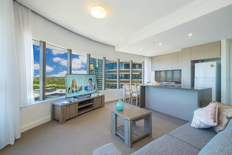 Australian Tower Stay - Whitsundays Accommodation 3