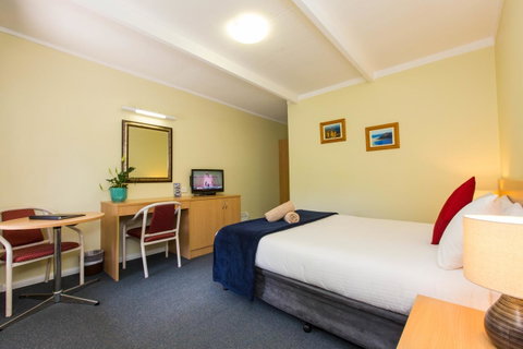 Sky Rider Motor Inn - Whitsundays Accommodation 16