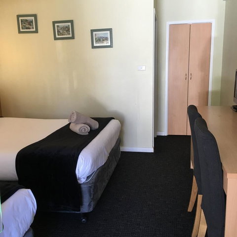 Sky Rider Motor Inn - Whitsundays Accommodation 26