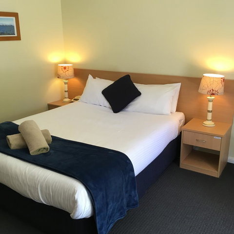 Sky Rider Motor Inn - Whitsundays Accommodation 17
