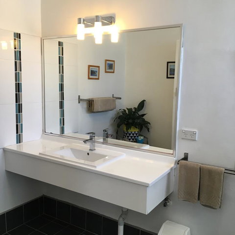 Sky Rider Motor Inn - Whitsundays Accommodation 19